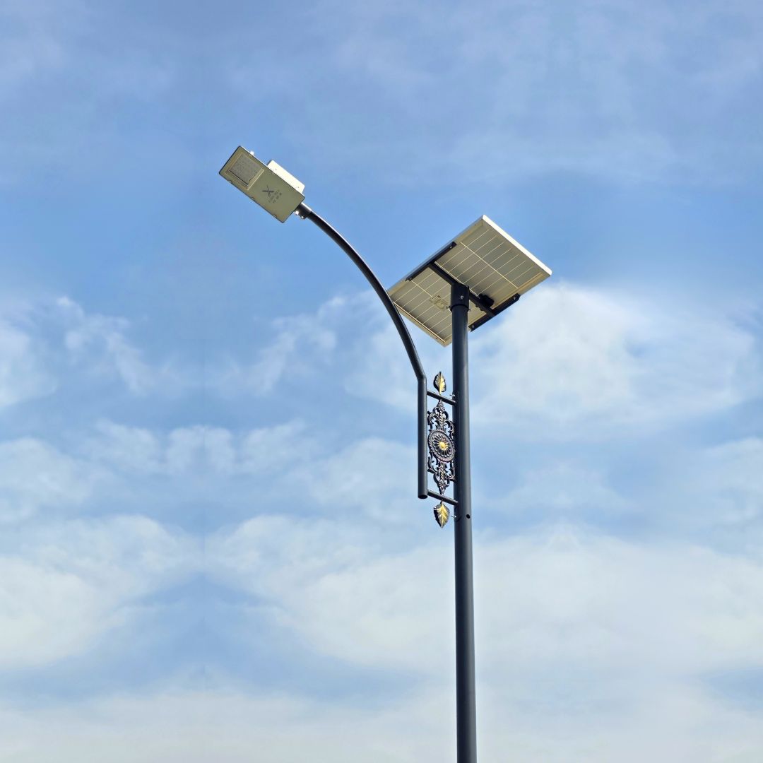 Decorative street lighting for Commercial Street Lighting — design ideas and specifications