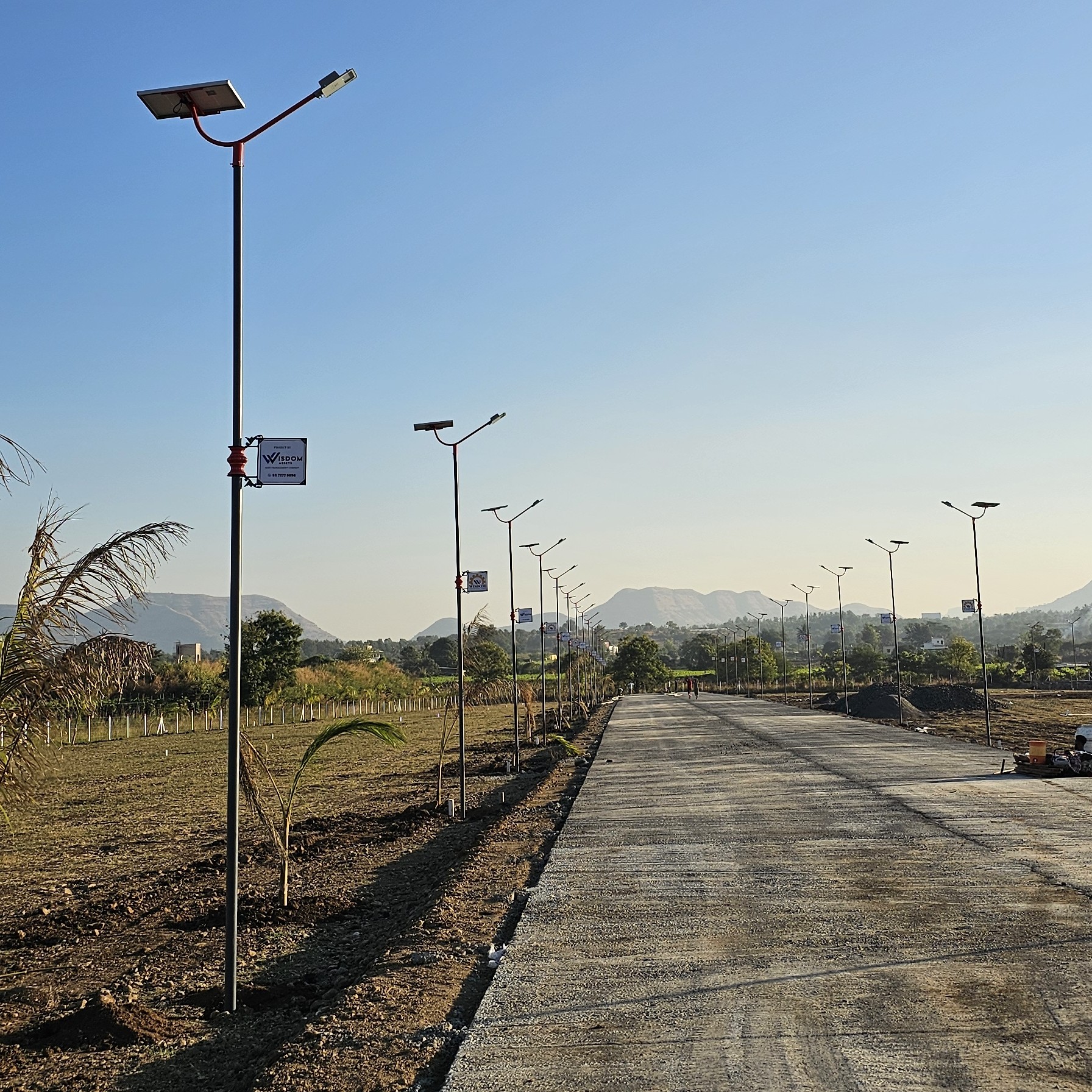 Decorative street lighting for Highway & Road Median Lighting — design ideas and specifications